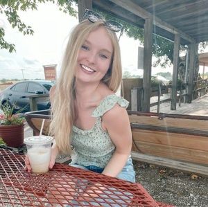 Meet your Posher, Macaylah